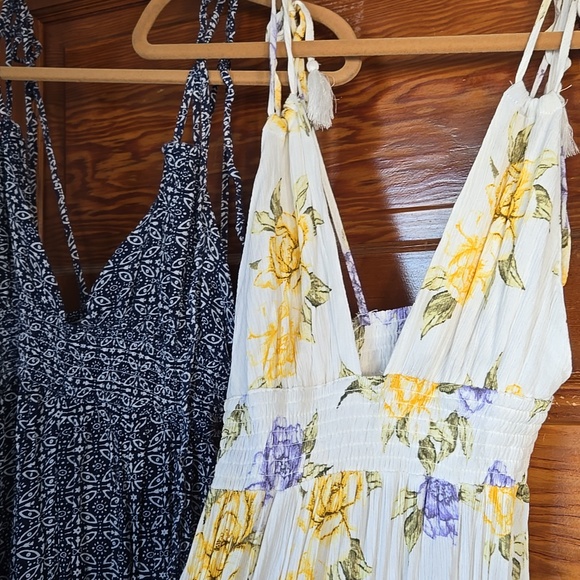 Triangle Halter Maxi Bundle Small - Picture 2 of 5